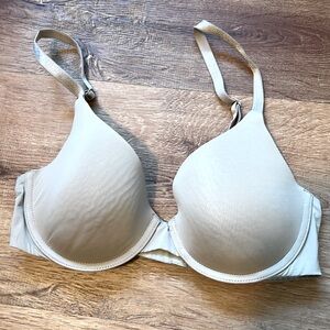 Victoria Secret Lightly Lined Bra